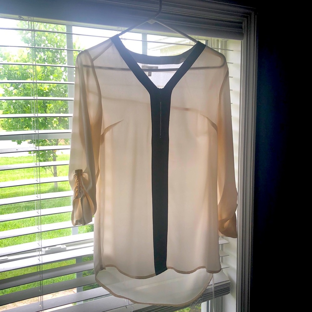 Women’s dress top/blouse. Maurices
